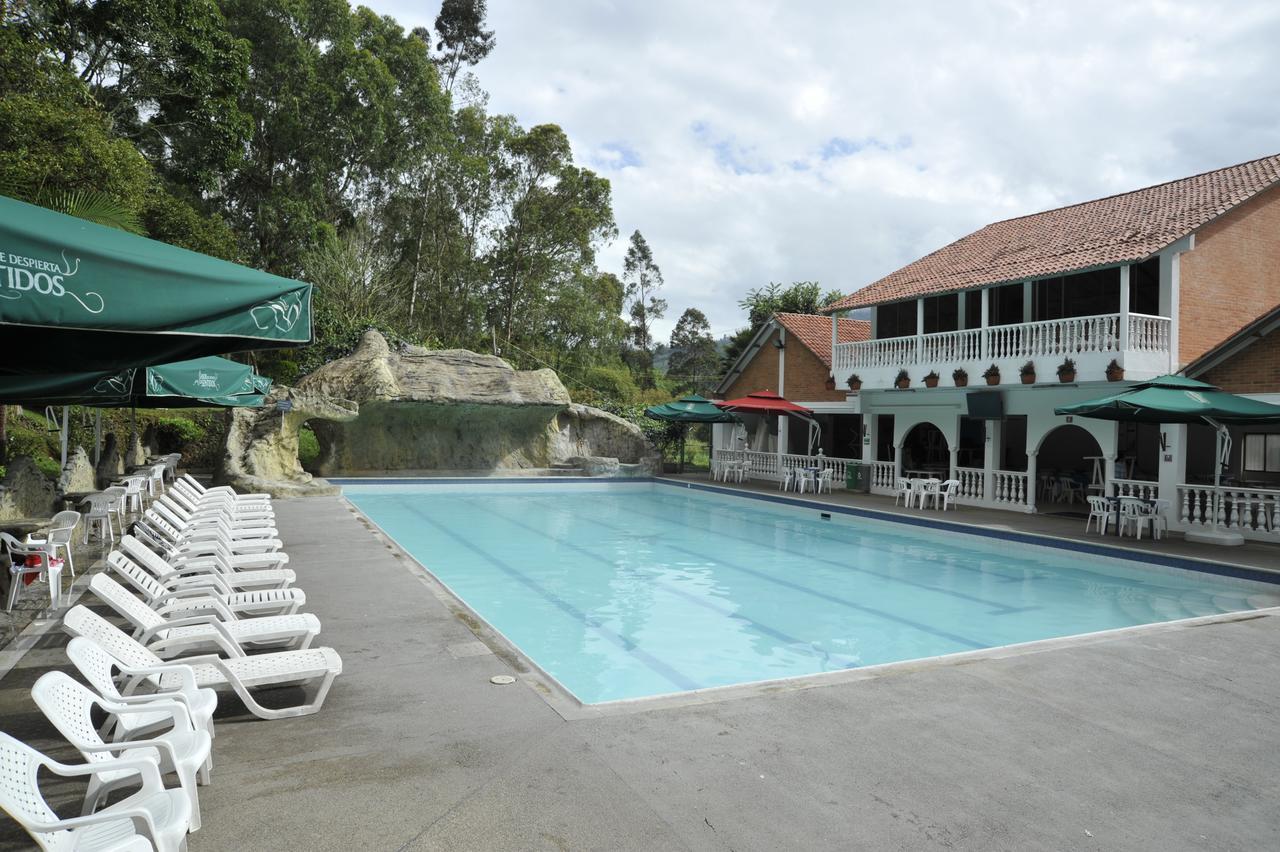 Termales Santa Monica Hotel Choachí Buitenkant foto