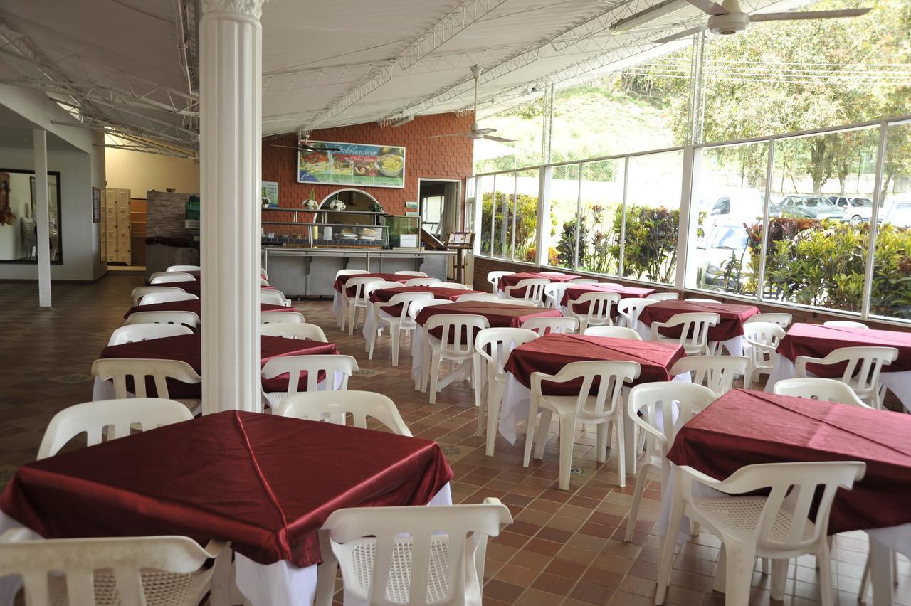 Termales Santa Monica Hotel Choachí Buitenkant foto