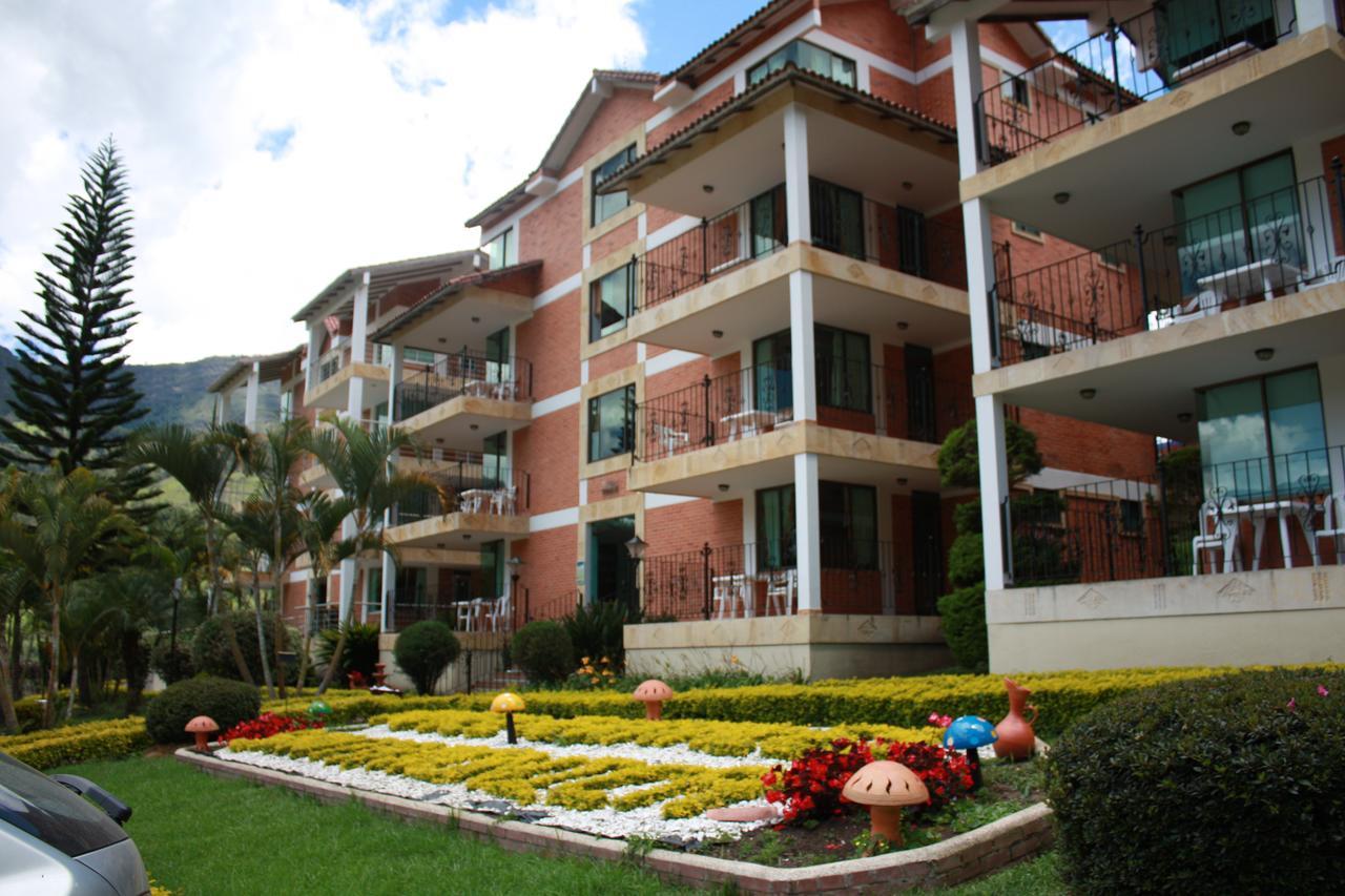 Termales Santa Monica Hotel Choachí Buitenkant foto