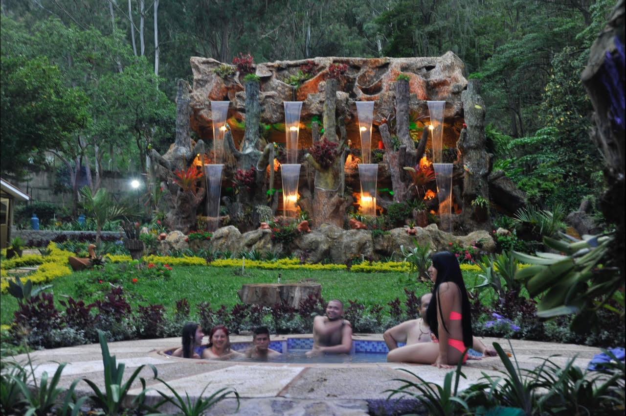 Termales Santa Monica Hotel Choachí Buitenkant foto